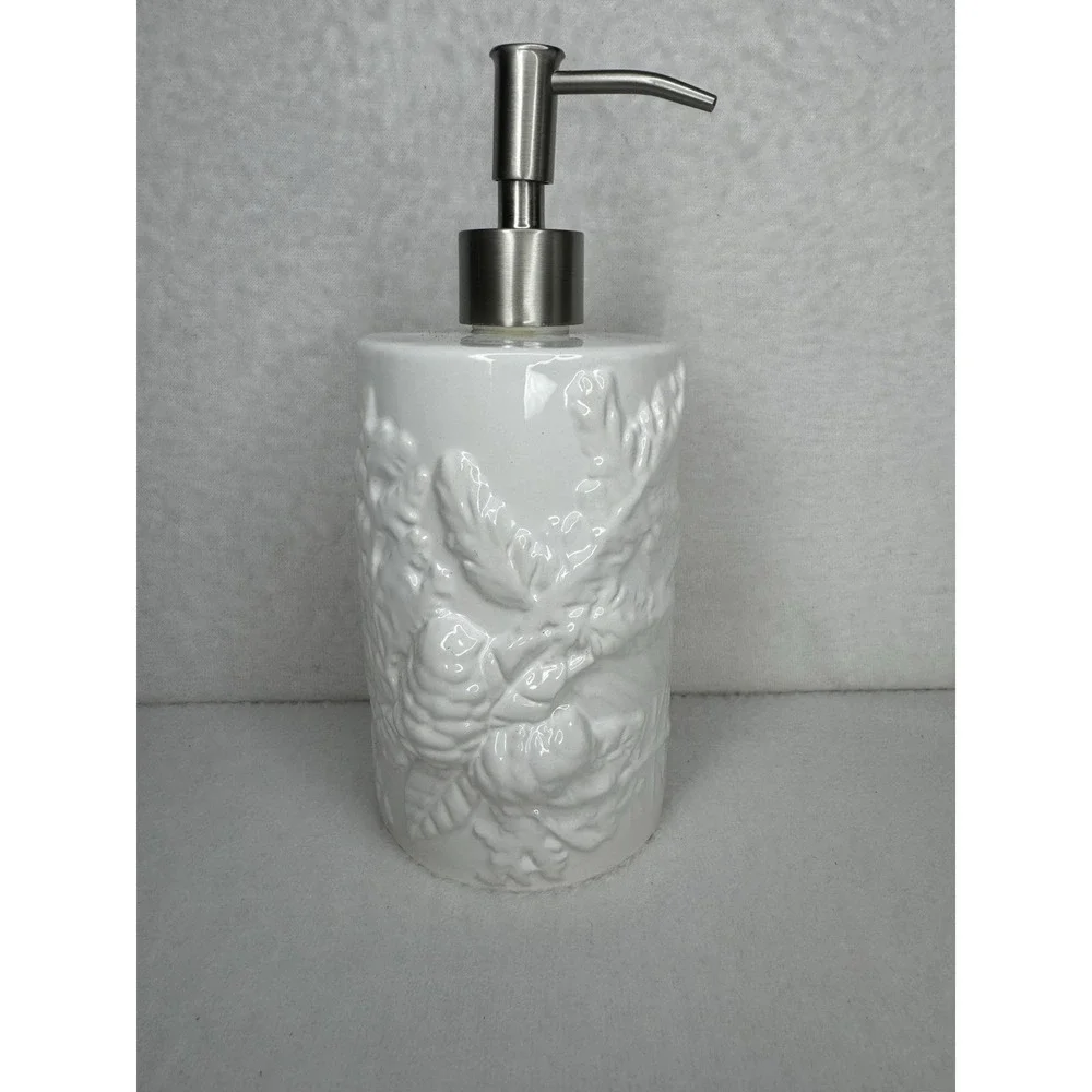 Crate & Barrel‎ White Pinecone Soap Pump Dispenser Portugal Unused Ceramic